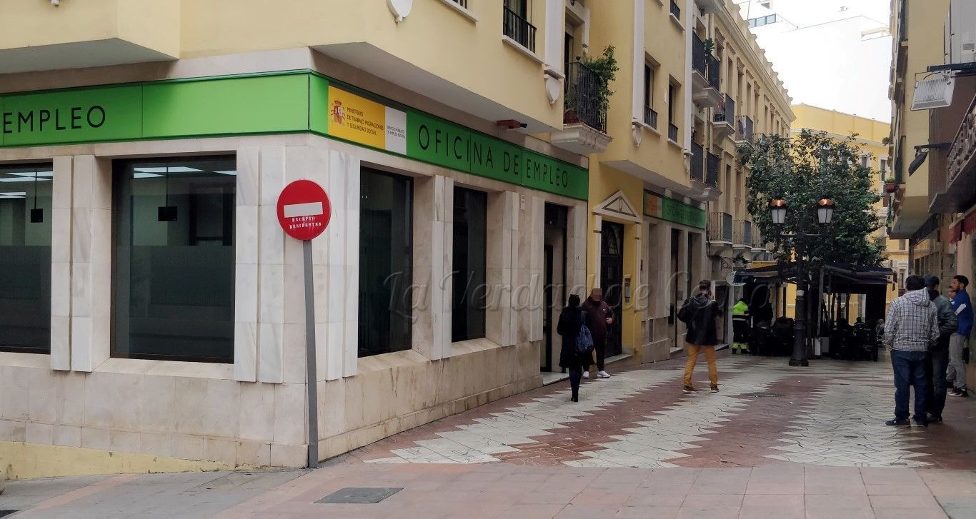 El Gobierno mejora y simplifica la protección asistencial del desempleo